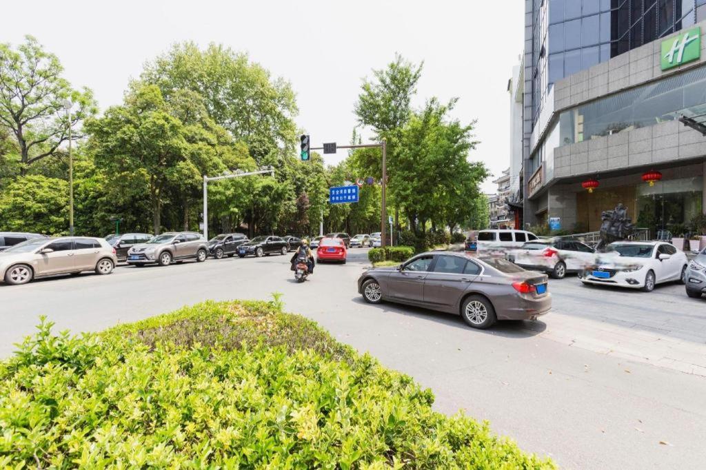 Holiday Inn Express Yangzhou City Center By Ihg Exteriér fotografie